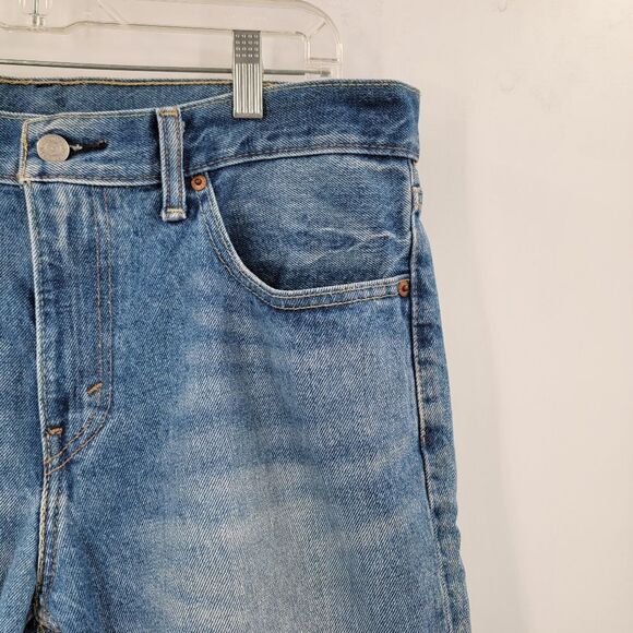 Levi's Jean Shorts Women's 34 Boho Distressed Raw Hem Long Dad Denim Bermuda - Picture 4 of 16